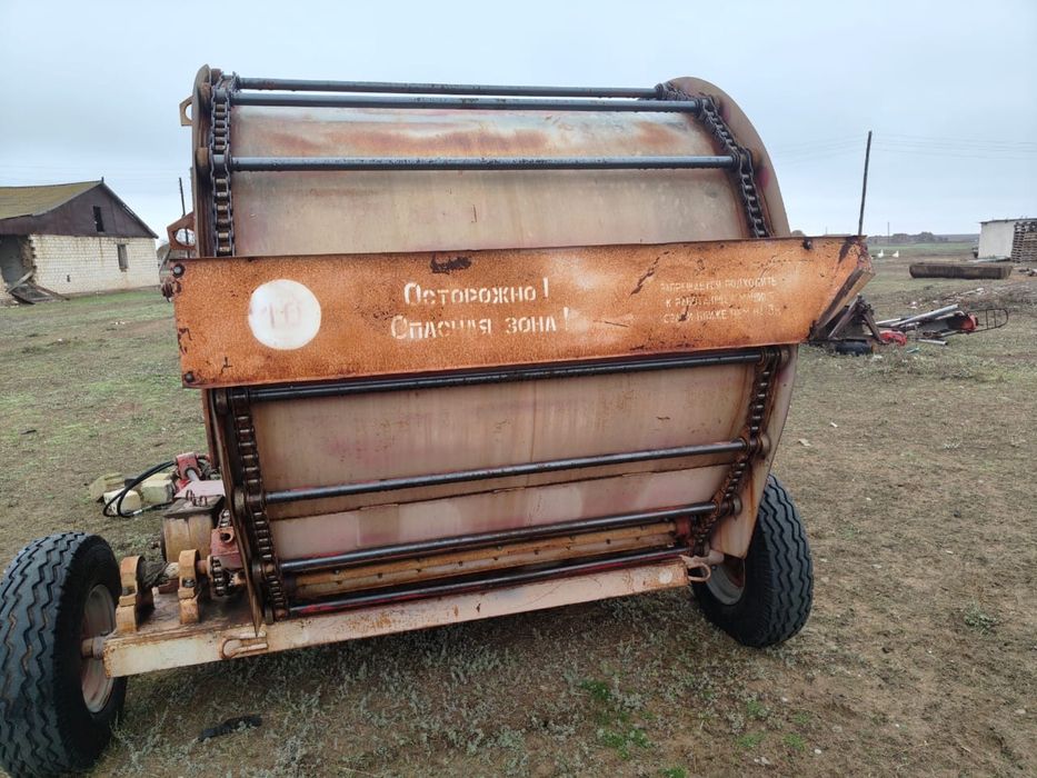 Рулонный пресс на ходу, продам