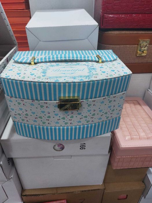 Шкатулка для косметики (Есть Яндекс Доставка)