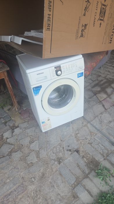 Продам стиральную машинку Автомат