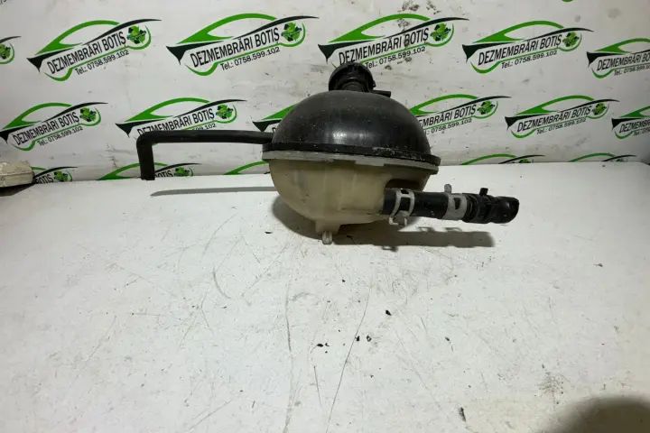Vas expansiune Toyota Corolla 2004 1.4 D-4D MT (90 hp)