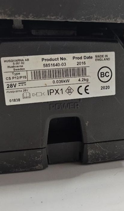 Husqvarna statie de incarcare