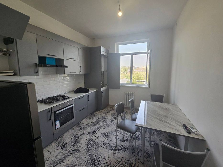 Yunusobod Unversam bozor Metro yonida kvartira ijaraga beriladi