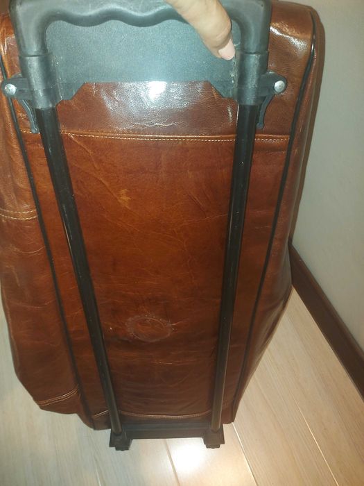 Geanta de voiaj din piele vintage ,noua fara eticheta