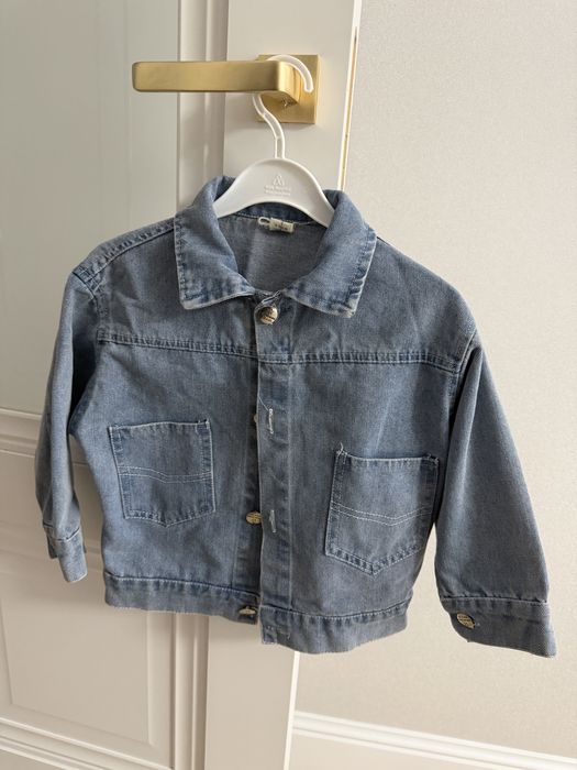 Курточки на 4-5 лет