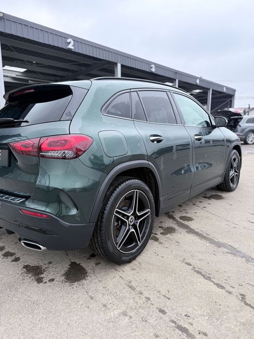 Mercedes-Benz GLA 250e TVA Deductibil