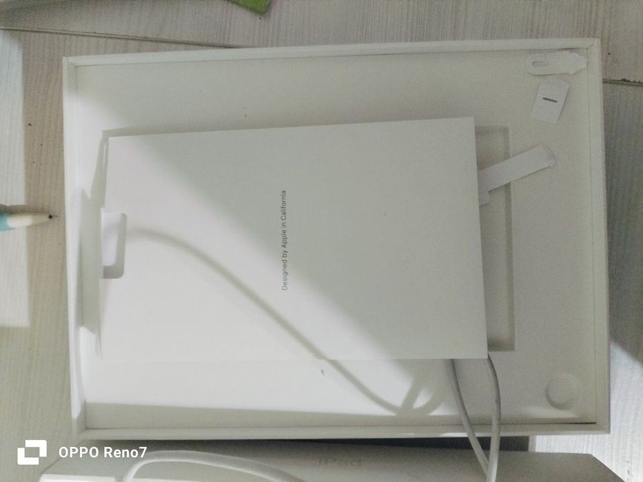 Продам  планшет iPad 10 б/у