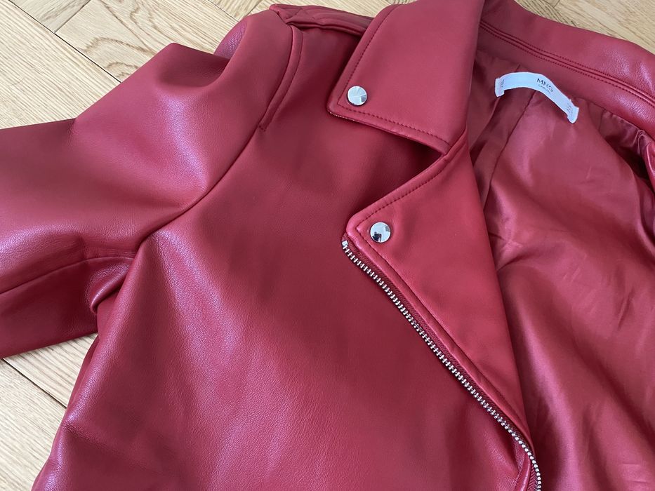 Кожаная куртка косуха Mango