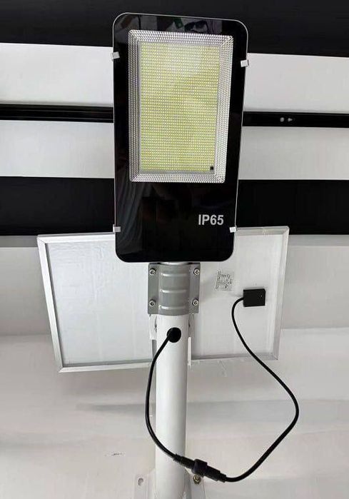 Projektor Stolba chiroq panel панел quyosh panel svet solar light
