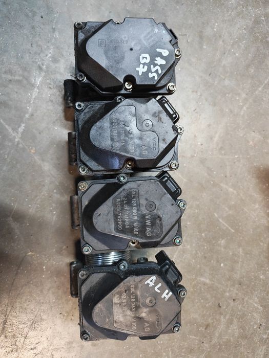 Clapeta accelerație vw passat b7 Seat Alhambra vw Sharan 7n 2.0tdi CFF 250lei