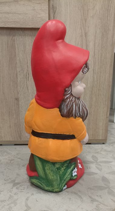 Джудже с количка - керамична фигура