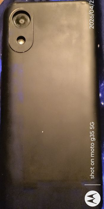 Продам 2 телефона вместе за 13. 000