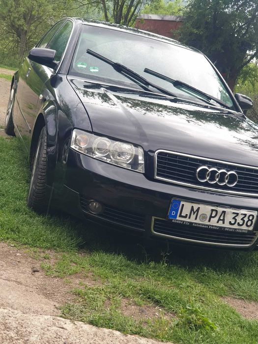 Vând Audi A4 B6,Berlina