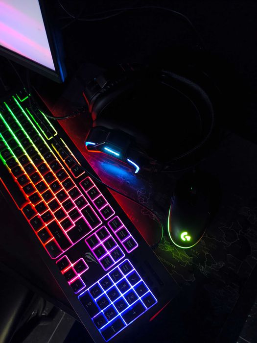 Продаётся готовый компьютерный клуб!