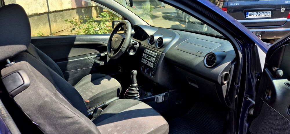 Ford fiesta 1.3 benzina