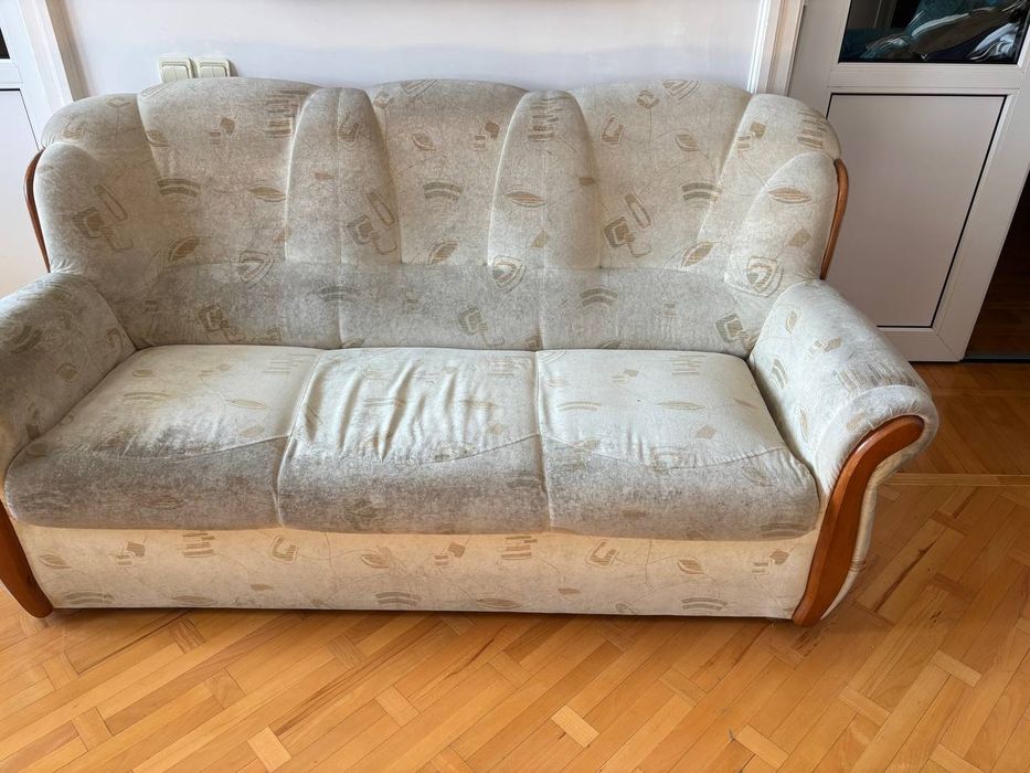 Мебель Диван и 2 кресла продаю