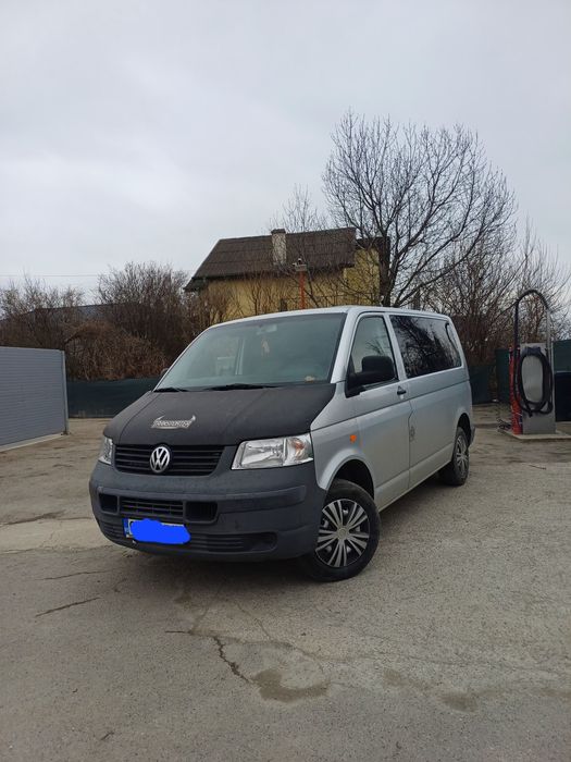 Vând Volkswagen T5