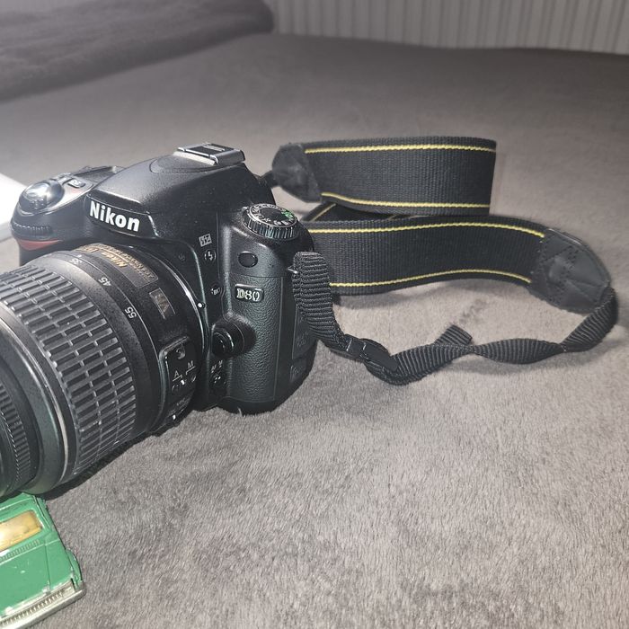 Vand aparat foto Nikon D80 fara acumlator.