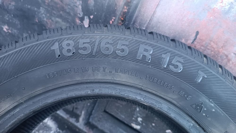 185/65/15 Barum .