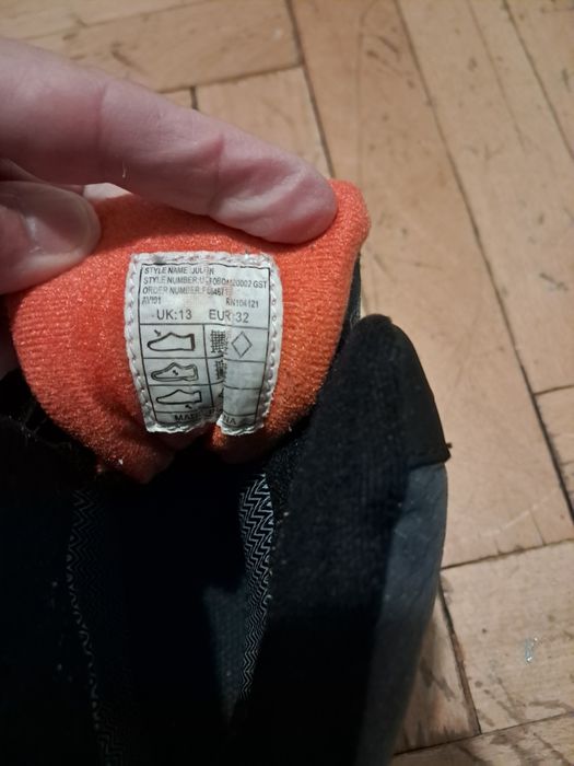 Детски боти размер 32