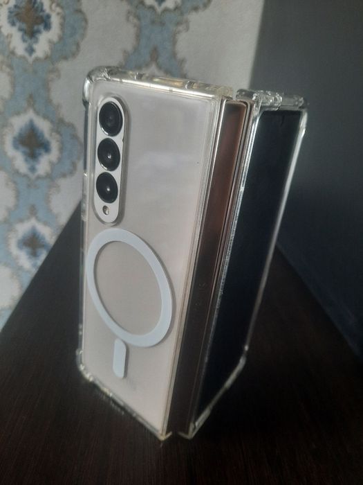 Самсунг Z Fold 4