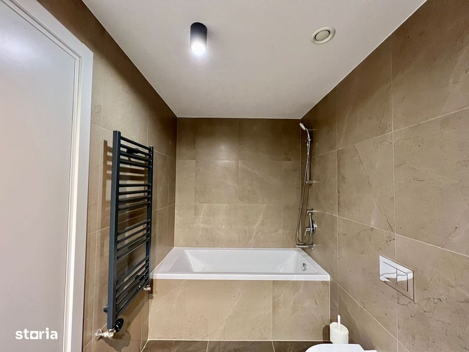 3 camere One Herastrau Towers