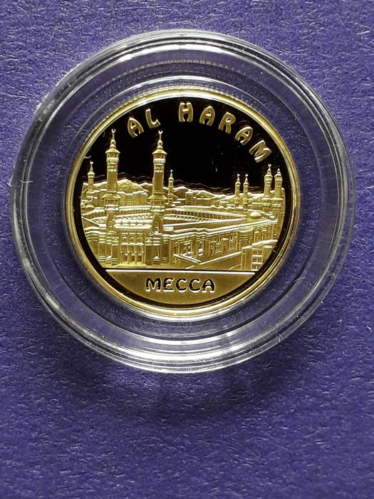 Продам золотые монеты Казахстана
