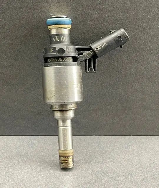 Injector benzina 06H 906 036 G / 0 261 500 076 Audi A5 2009