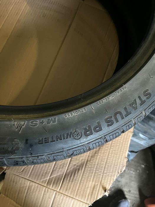 Гуми 265 40 r21  2 бр.