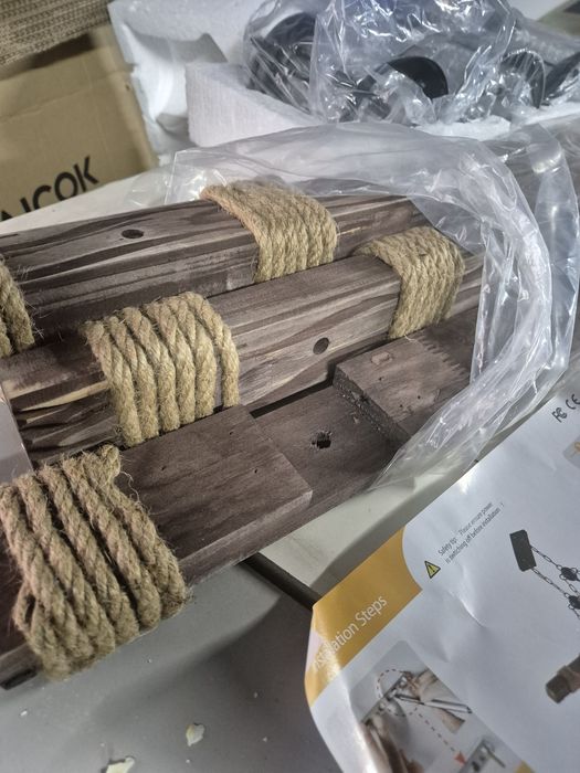 Луксозно осветително тяло в модерен ретро рустик дизайн