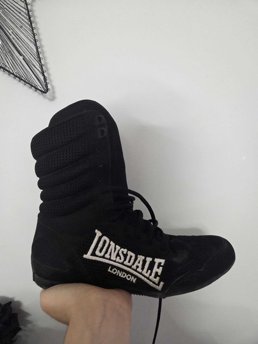 Боксови обувки LONSDALE Черни 38 номер