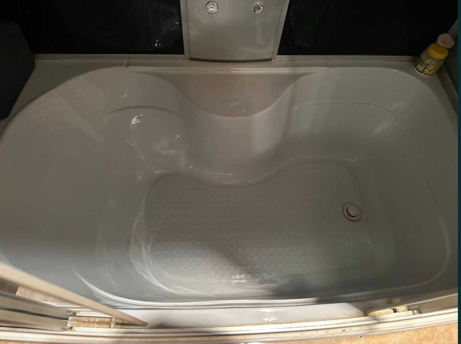 Продам душевую кабину