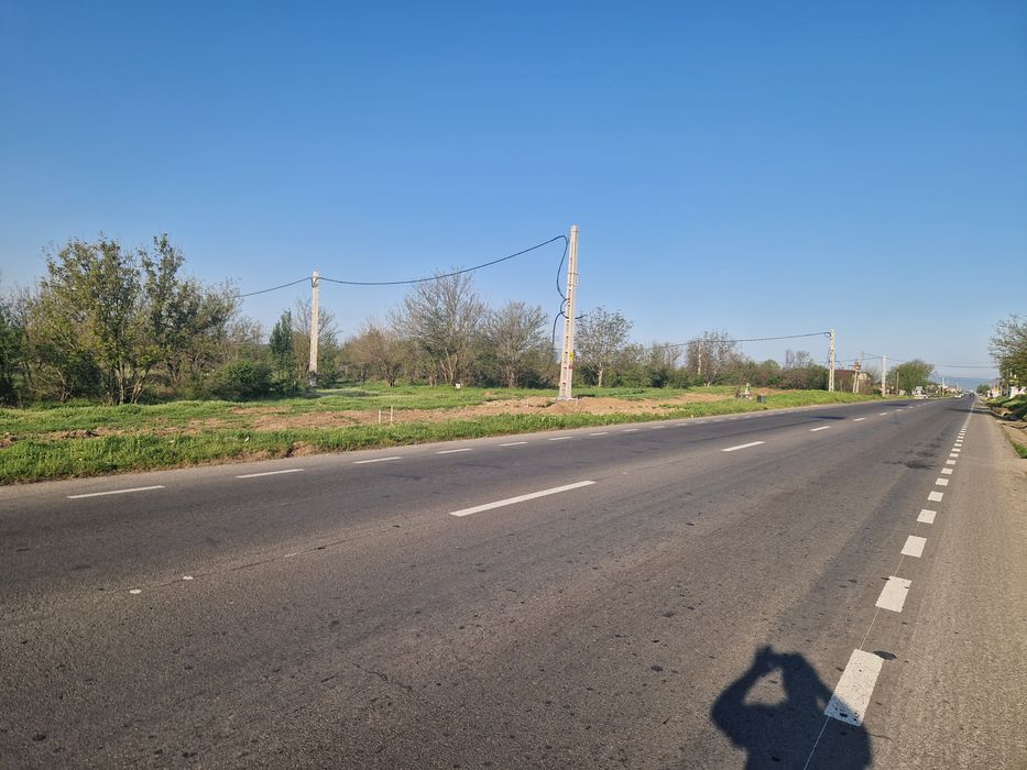 Vand teren  Simian zona gara