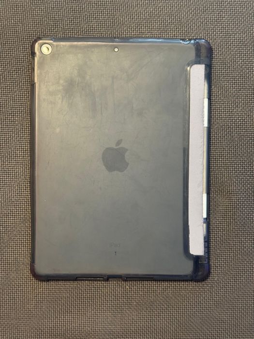 Tableta iPad +Apple Pencil gen 1