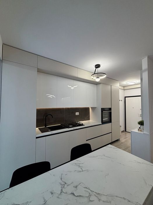 Persoana fizica!!!  Apartament in Complex Comat Towers