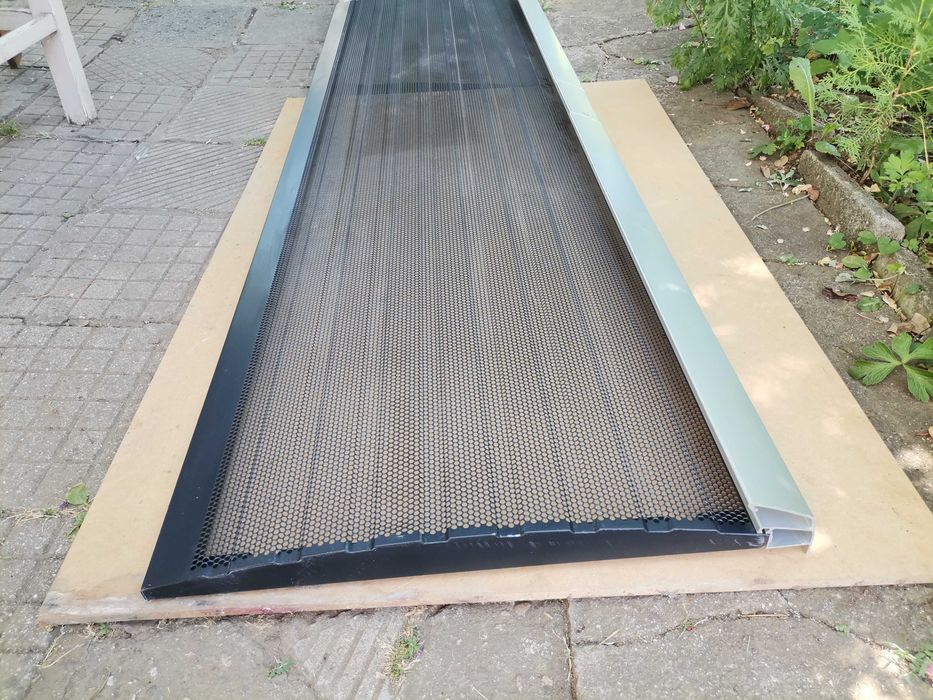 Врата за сървърен шкаф