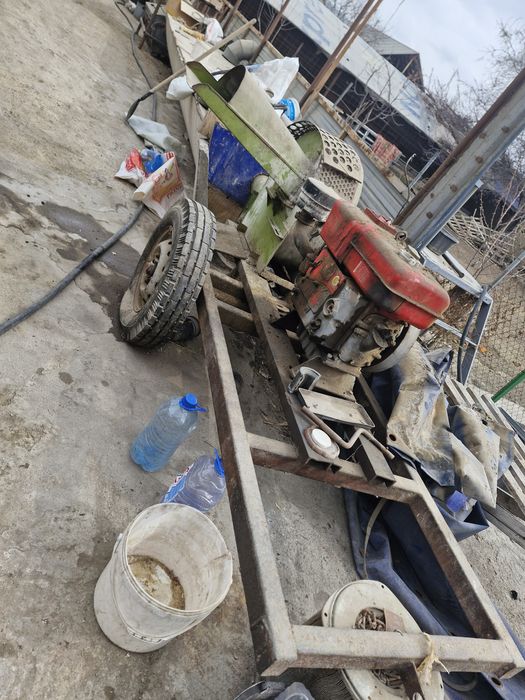 Продам дробилку китай