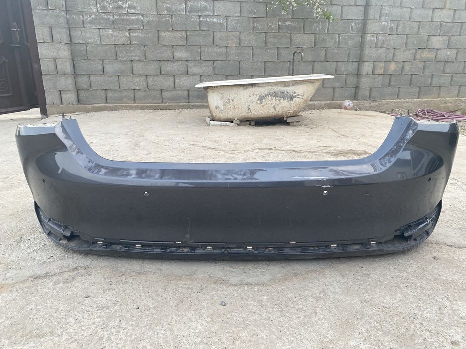 Бампер оригинал 2022 год