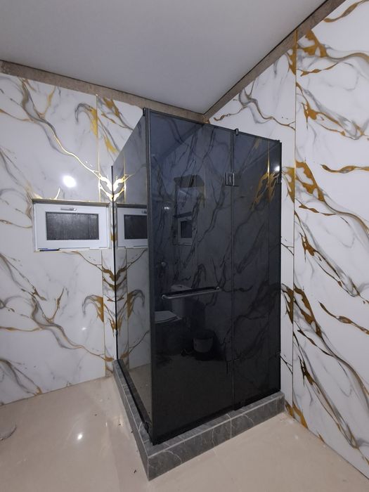 Душевые кабины на