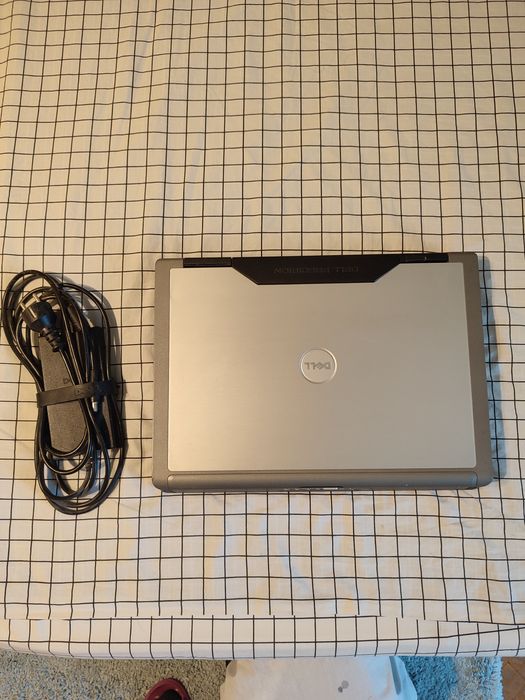 Лаптоп Dell Precision M90 – 17" / Core 2 Duo / 4GB RAM / SSD 120GB / Quadro FX 1500M