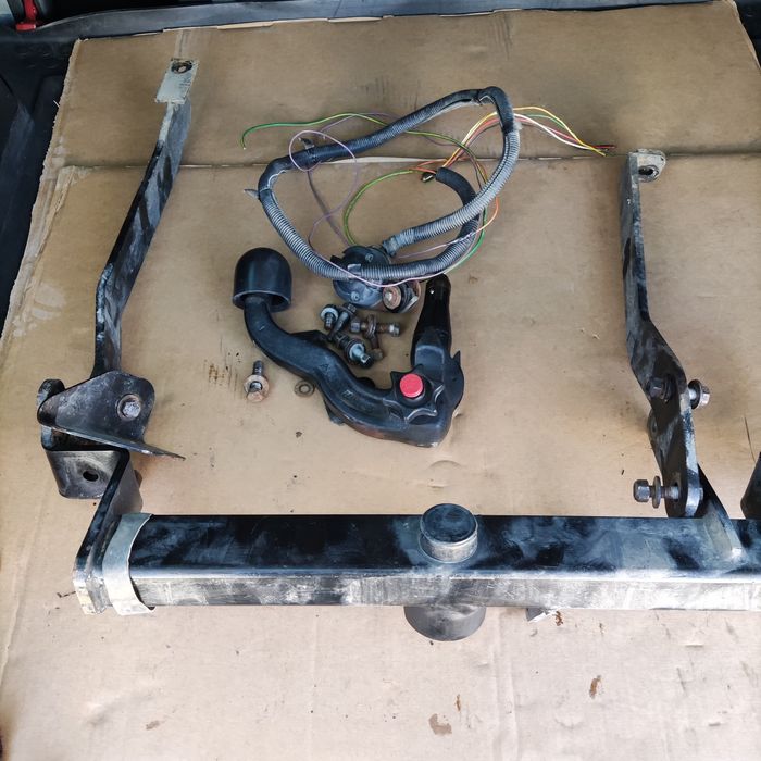 Теглич за Пежо 807; С-8; Ланчия- Федра; Фиат