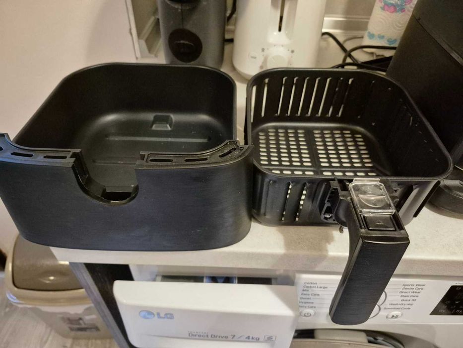 Фритюрник с горещ въздух Cosori Premium, AirFryer, 3.5 L, 1500 W