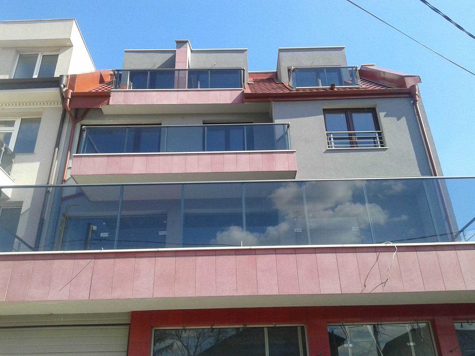 Доставка и монтаж на алуминиеви парапети с 8г. гаранция!