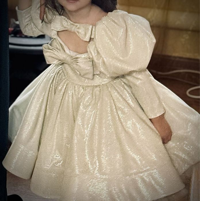 Платье для девочек. Нарядное праздничное новогоднее