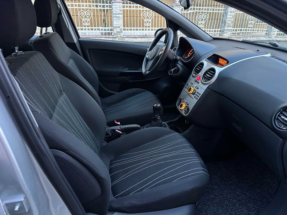 Opel corsa, 1.2 benzina, distributie pe lant