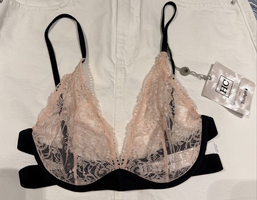 Бюстие Triumph 70В