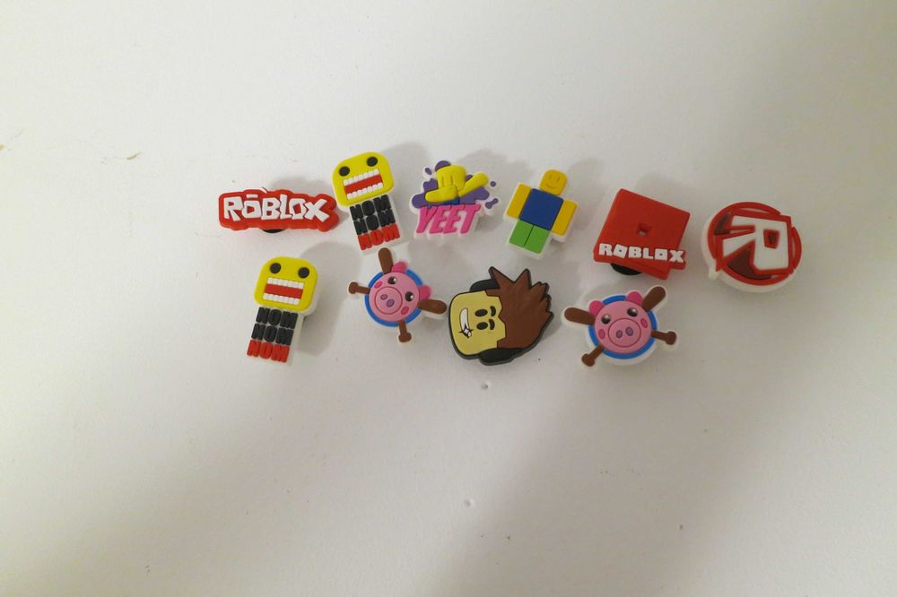 Jibbitz Pin Charms Papuci Crocs Dragon Ball Pokemon Roblox Etc