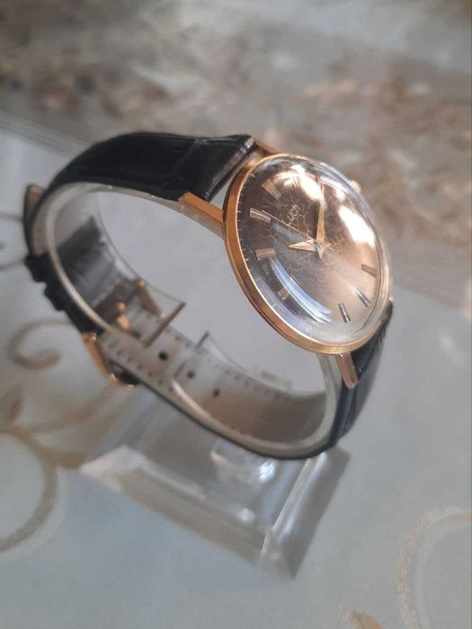 Позолоченные часы Луч-Ау20