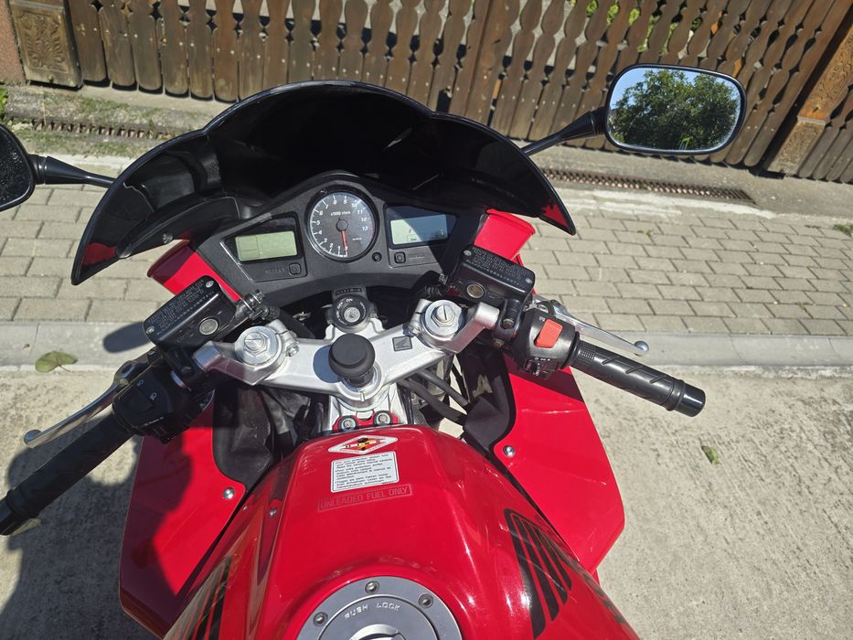 Honda VFR800 RC46