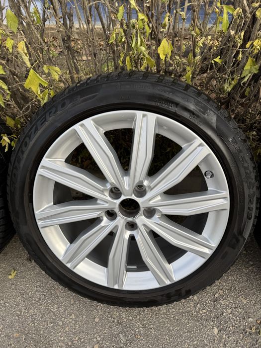 Джанти със зимни гуми 245/45R19 5x112 audi A6 2020