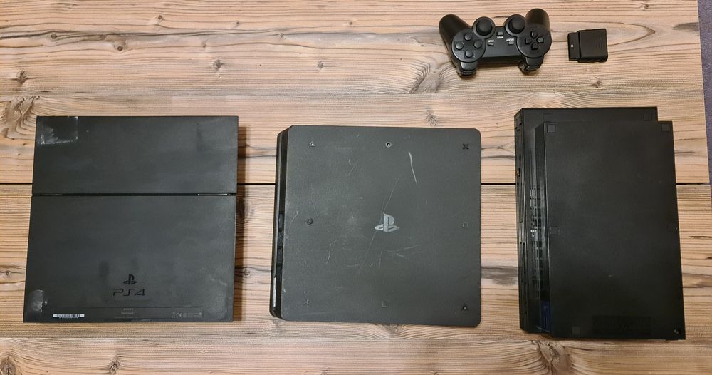 Playstation PS2, PS4 si PS4 Slim + Jocuri PS2 Vita